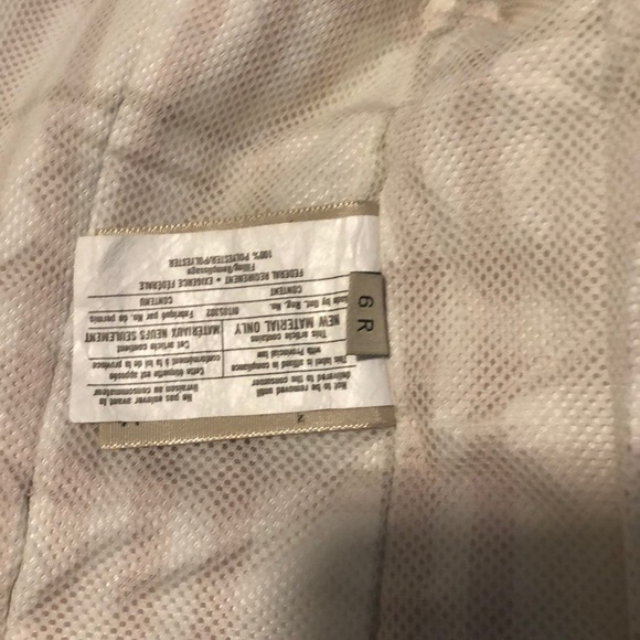 Burberry white vest - Picture 8 of 9